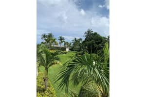 607 Ocean Dr APT 2J, Key Biscayne, FL 33149, Sold 11/21/24