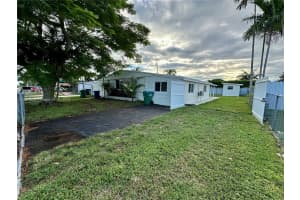 4160 SW 97th Ave, Miami, FL 33165, Sold 03/20/25