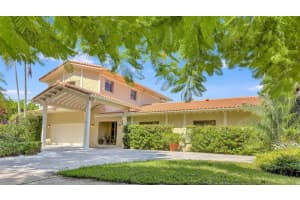 269 W Mashta Dr, Key Biscayne, FL 33149, Sold 01/24/25