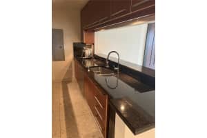 901 Brickell Key Blvd APT 1502, Miami, FL 33131, Sold 03/07/25