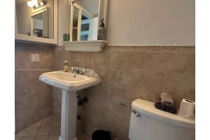 710 Washington Ave, Miami Beach, FL 33139, Sold 01/22/25