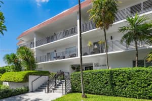 1840 Jefferson Ave APT 201, Miami Beach, FL 33139, Sold 11/13/24