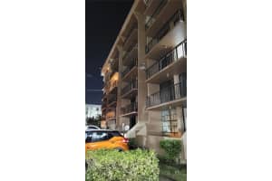 16751 NE 9th Ave APT 308, North Miami Beach, FL 33162, Sold 11/15/24