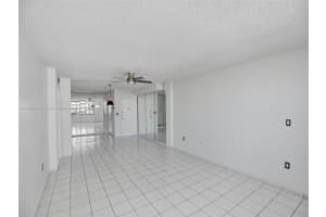 245 18th St, Miami Beach, FL 33139, Sold 10/25/24