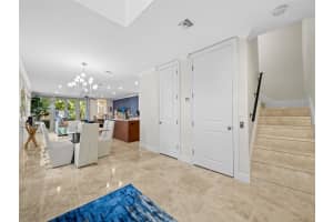 122 NE 16th Terrace #122, Fort Lauderdale, FL 33301, Sold 11/27/24