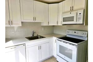 18624 SW 100th Ave, Cutler Bay, FL 33157, Sold 01/03/25