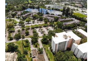 3301 Spanish Moss Ter 704, Lauderhill