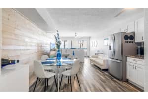 201 Van Buren St APT 103, Hollywood, FL 33019, - MLS#A11672016