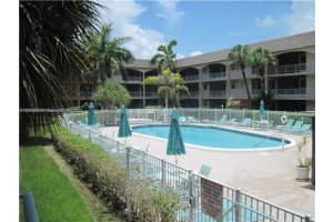 541 Blue Heron Dr APT 114, Hallandale Beach, FL 33009, - MLS#A11672038