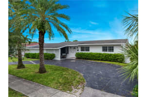 715 W 53rd St, Hialeah, FL 33012, Sold 11/12/24