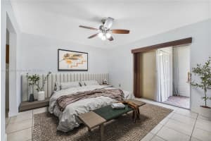 8401 SW 107th Ave APT 274E, Miami, FL 33173, Sold 12/30/24
