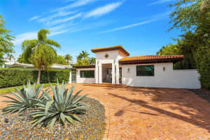 555 N Shore Dr, Miami Beach, FL 33141, Sold 11/27/24
