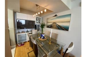 1200 Brickell Bay Dr PH 4123, Miami, FL 33131, Sold 07/31/25