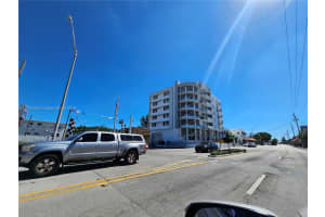 229 SW 17th Ct, Miami, FL 33135, - MLS#A11672263