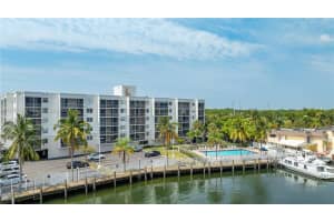 2821 N Miami Beach Blvd #5i, North Miami Beach, FL 33160, Sold 04/02/25