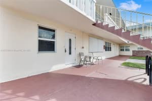 1455 N 12th Ct APT 1A, Hollywood, FL 33019, Sold 11/13/24