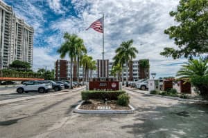 1700 NE 105th St APT 213, Miami Shores, FL 33138, Sold 01/30/25
