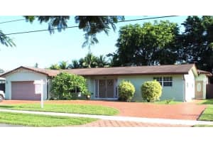 5361 SW 6th St, Plantation, FL 33317, Sold 02/03/25