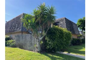 261 Woodland Rd #261, Palm Springs, FL 33461, Sold 12/09/24