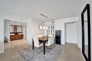 100 Bayview Dr APT 1529, Sunny Isles Beach, FL 33160, Sold 11/15/24