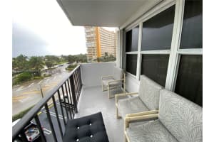 405 N Ocean Blvd APT 402, Pompano Beach, FL 33062, Sold 12/27/24