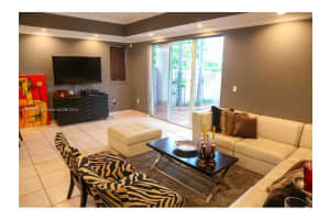 4291 NW 112th Ct, Doral, FL 33178, Sold 02/03/25