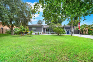 265 Cherokee St, Miami Springs, FL 33166, Sold 04/30/25