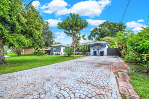 265 Cherokee St, Miami Springs, FL 33166, Sold 04/30/25