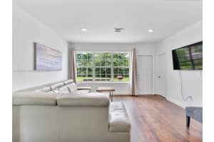 Casa Miami playa, 7516 Mutiny Ave, North Bay Village, FL 33141, Sold 03/07/25