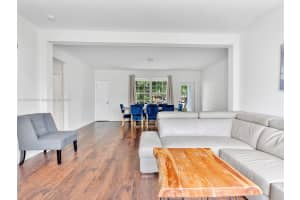 Casa Miami playa, 7516 Mutiny Ave, North Bay Village, FL 33141, Sold 03/07/25