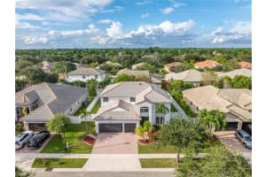13823 NW 15th Dr, Pembroke Pines, FL 33028, Sold 12/23/24