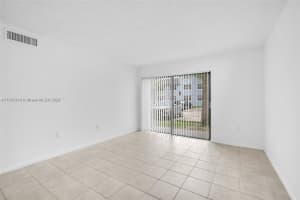 7230 NW 179th St APT 104, Hialeah, FL 33015, Sold 01/23/25