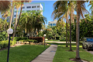 590 Ocean Dr #8c, Key Biscayne, FL 33149, Sold 05/02/25