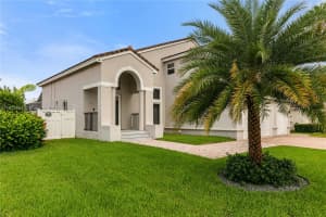 5321 SW 32nd Ave, Fort Lauderdale, FL 33312, Sold 02/05/25