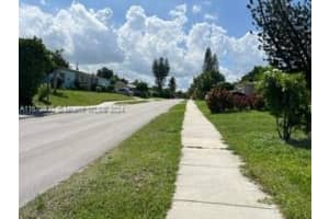 355 NE 111th St, Miami, FL 33161, Sold 12/05/24