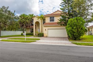 751 Sw 191st Ave, Pembroke Pines