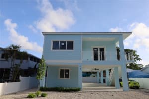 13 Garden Cove Dr, Key Largo, FL 33037, Sold 07/03/25