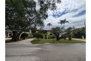 10300 NW 130th St, Hialeah Gardens, FL 33018, Sold 12/12/24