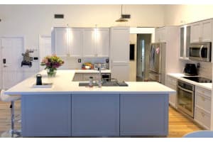 10236 NW 52nd Terrace, Doral, FL 33178, Sold 11/27/24