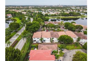 10922 NW 70th St, Doral, FL 33178, Sold 02/06/25