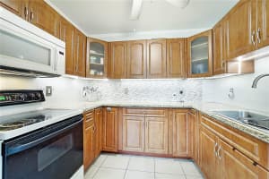 9140 Keating Dr, Palm Beach Gardens, FL 33410, Sold 12/20/24