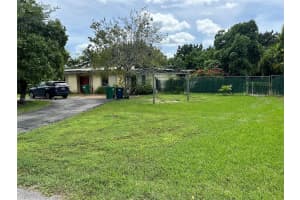 9860 SW 60th St, Miami, FL 33173, Sold 10/25/24