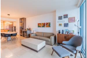601 NE 36th St APT 909, Miami, FL 33137, Sold 12/09/24