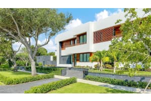 9860 Ne 5th Avenue Rd Miami Shores, FL 33138 - MLS#A11673448