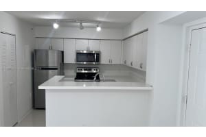 4350 Nw 107th Ave 201-2, Doral
