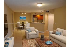 595 Vista Isles Dr APT 1914, Plantation, FL 33325, Sold 12/12/24