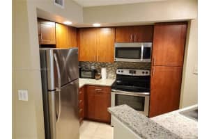 595 Vista Isles Dr APT 1914, Plantation, FL 33325, Sold 12/12/24