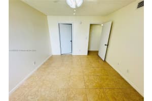 3473 NW 44th St APT 103, Lauderdale Lakes, FL 33309, - MLS#A11673507