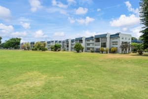 7847 Golf Cir Dr APT 111, Margate, FL 33063, Sold 12/04/24