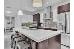 6422 NW 104th Path #6422, Medley, FL 33178, Sold 02/14/25
